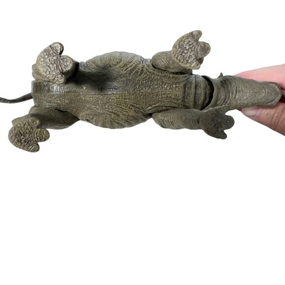 FUNSHOWCASE African Jungle Animals Toy Rhinoceros Figure Realistic Miniature - Picture 5 of 5